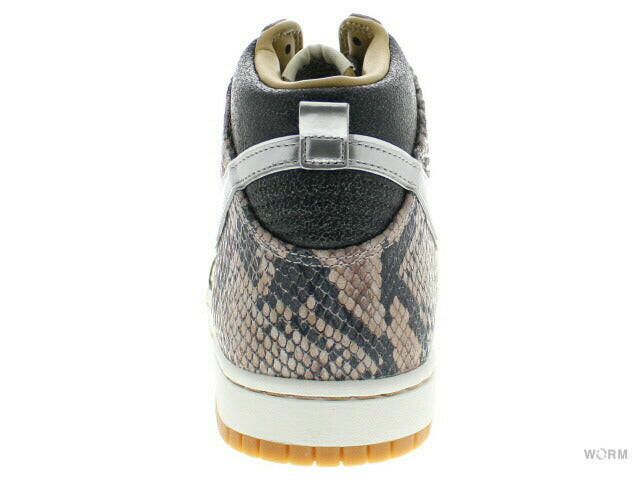 NIKE DUNK CMFT PRM QS 